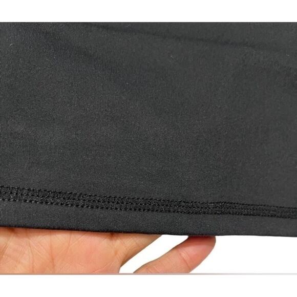 Nwt We Wore What Cropped Black Sleeveless Shirt With Shelf Bra Tank Size Medium - Picture 5 of 14